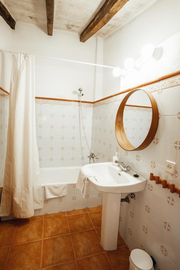 Casa Rural El Callis La Vall de Bianya Ngoại thất bức ảnh